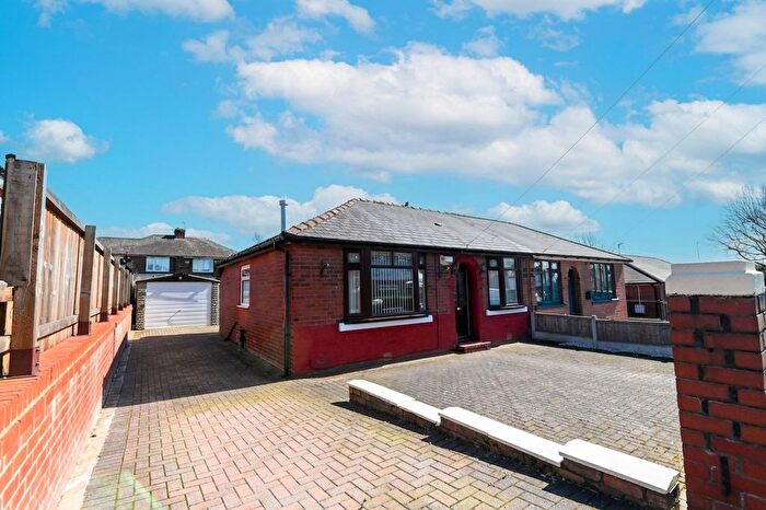 2 Bedroom Semi Detached House For Sale In Keswick Road, Worsley, M28