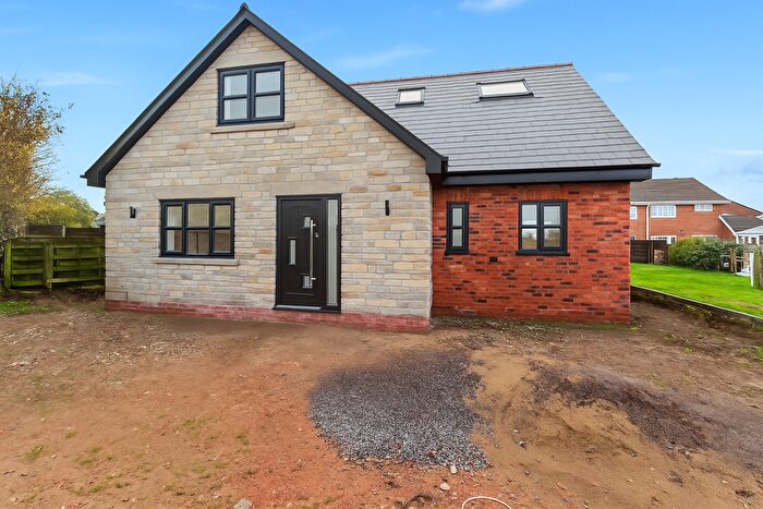 3 Bedroom Detached Bungalow For Sale In Kells Road, Berry Hill, Gloucestershire, GL16