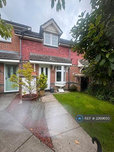 2 Bedroom Terraced House To Rent In Barn Piece, Chandler's Ford, Eastleigh, SO53