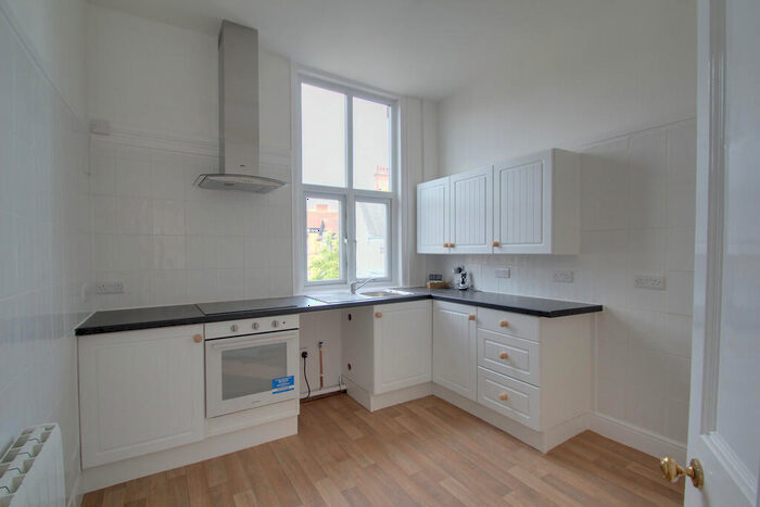 1 Bedroom Apartment To Rent In North Avenue, Leicester, LE2