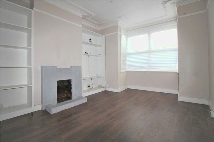 2 Bedroom Terraced House To Rent In Old Road West, Gravesend DA11