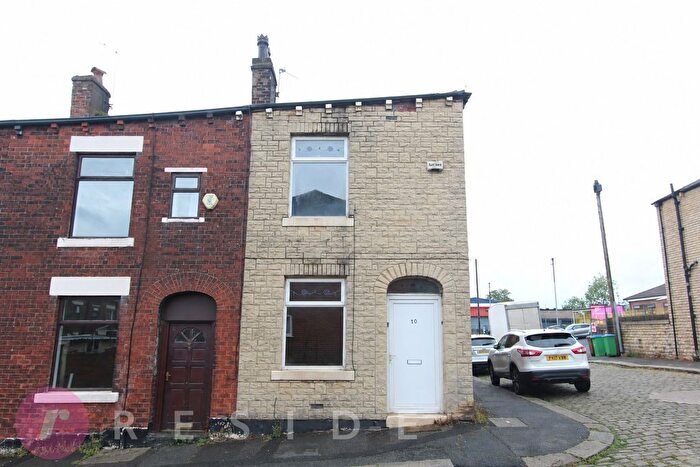 2 Bedroom End Of Terrace House For Sale In Brickfield Street, Smallbridge, Rochdale, OL16