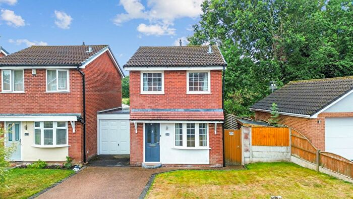 2 Bedroom Link Detached House For Sale In Wiltshire Close, Woolston, WA1