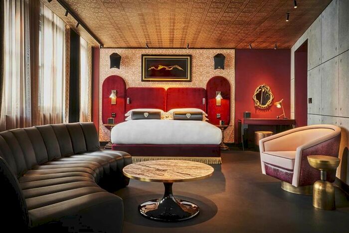 1 Bedroom Flat To Rent In St. Giles High Street, London, WC2H