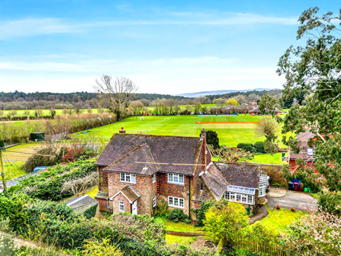 5 Bedroom Detached House For Sale In The Alley, Midhurst, GU29