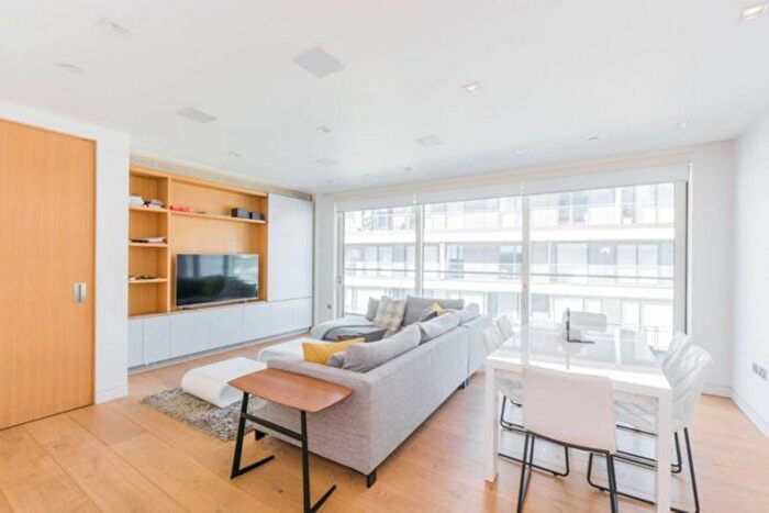 2 Bedroom Flat To Rent In Tudor House. One Tower Bridge, SE1