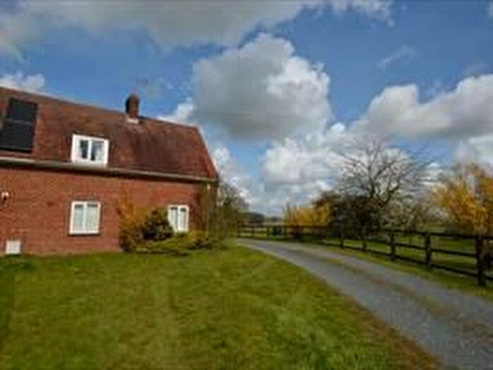 3 Bedroom Semi-Detached House To Rent In Harwich Road, Lawford, Manningtree, CO11