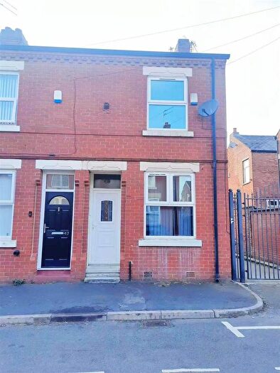 3 Bedroom End Of Terrace House To Rent In Sarah Street, Manchester, M11