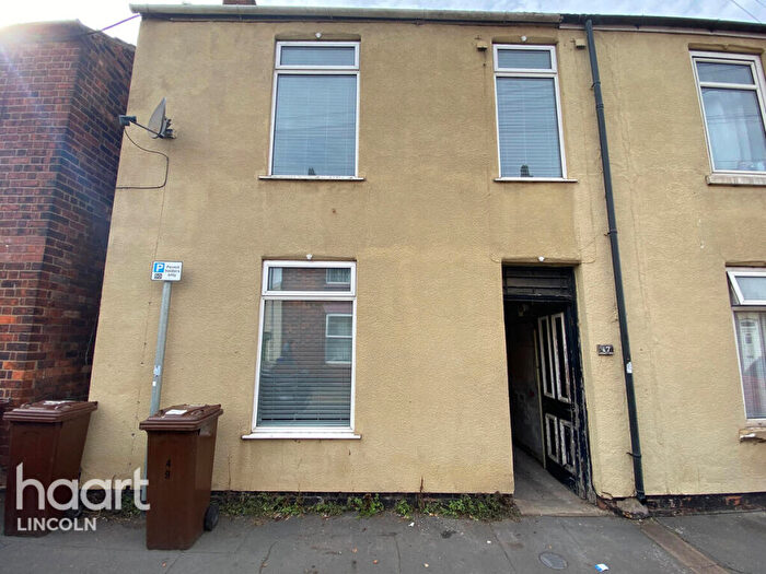 3 Bedroom Terraced House To Rent In Cross Street, Lincoln, LN5