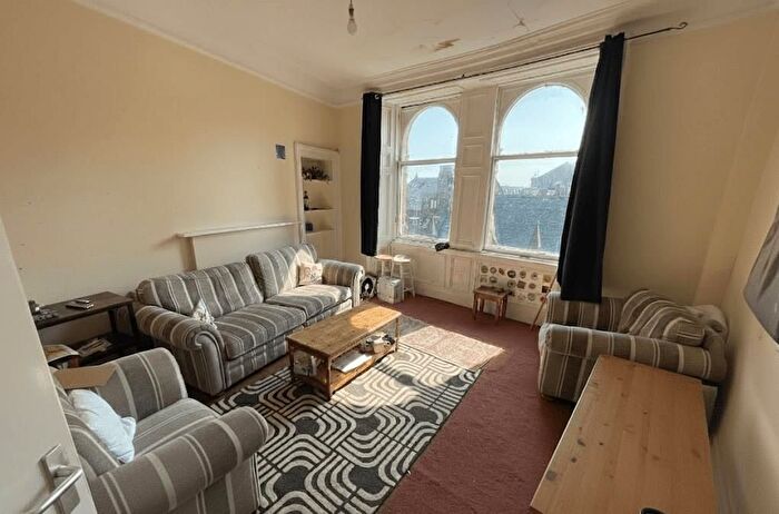 4 Bedroom Flat To Rent In Commercial Street, Dundee, DD1