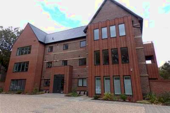 3 Bedroom Flat To Rent In Hawthorn House, Liverpool., L18