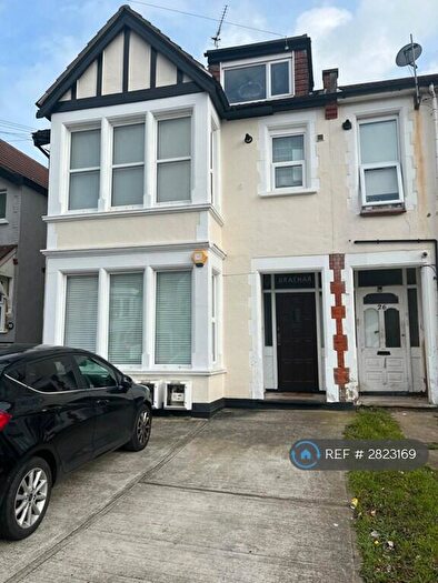 1 Bedroom Flat To Rent In Meteor Road, Westcliff-On-Sea, SS0