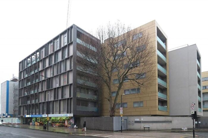 2 Bedroom Flat To Rent In Barking Road, London, E16