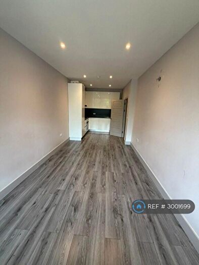 1 Bedroom Flat To Rent In Cube House, Stoke Mandeville, Aylesbury, HP22