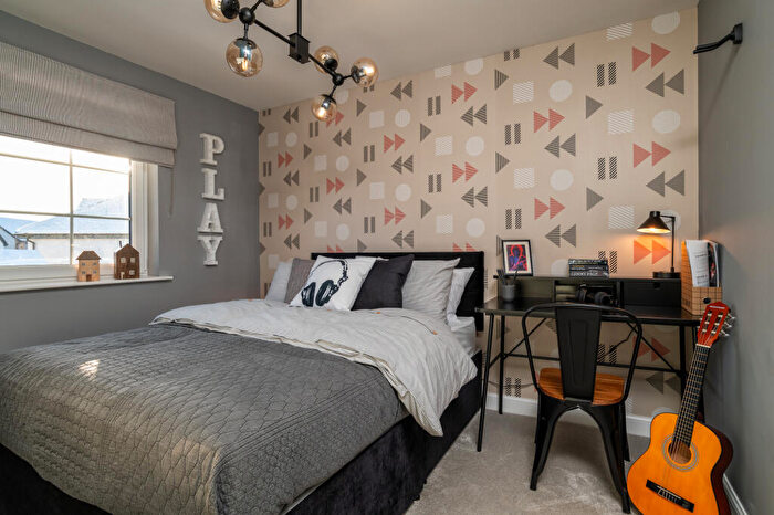 4 Bedroom Detached House For Sale In Stratford Drive Overstone, NN6