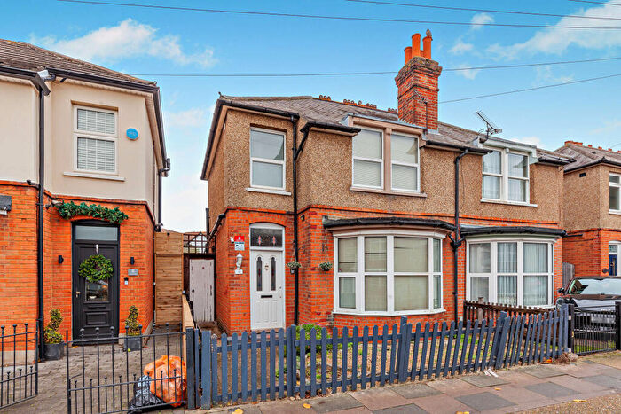 3 Bedroom Semi Detached House For Sale In Marks Road, Romford, RM7