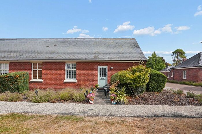 1 Bedroom Terraced Bungalow For Sale In The Parade, Caversfield, OX27