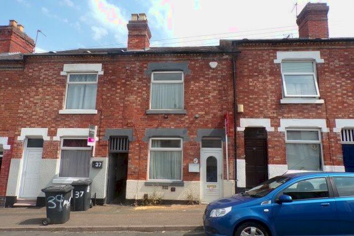 2 Bedroom Property To Rent In Langley Street, Derby, DE22
