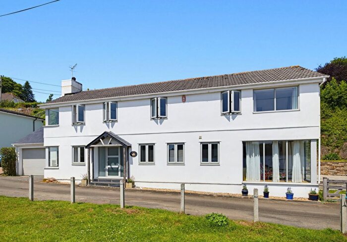 4 Bedroom Detached House For Sale In Antony Passage, Saltash, PL12
