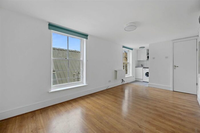 Studio To Rent In Netherwood Road, London, W14