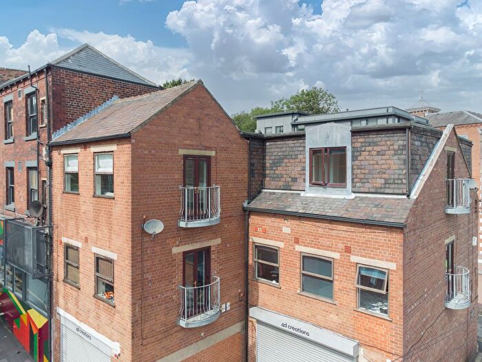 2 Bedroom Flat To Rent In St Thomas Row, Leeds, LS2