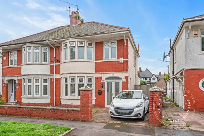 3 Bedroom Semi Detached House For Sale In Bishops Walk, Llandaff, Cardiff, CF5