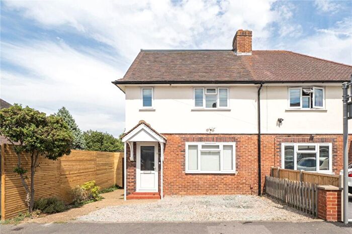 3 Bedroom Semi Detached House For Sale In Byne Road, Carshalton, SM5