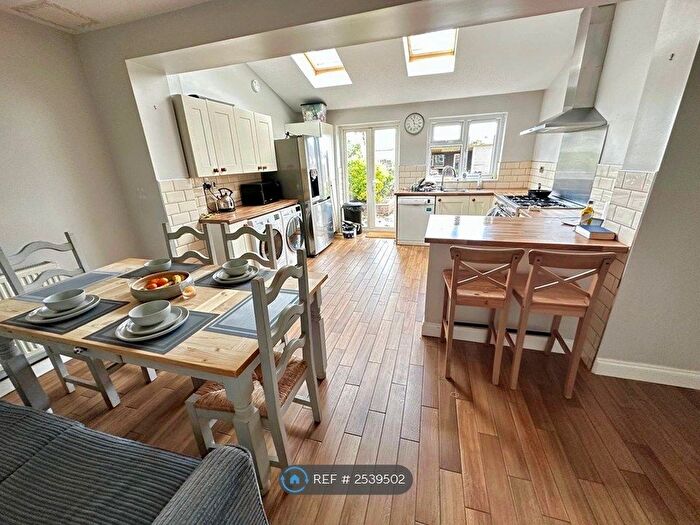 3 Bedroom End Of Terrace House To Rent In Stamford Road, London, RM9