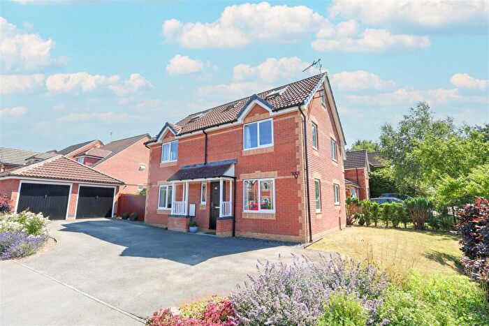 6 Bedroom Detached House For Sale In Bellman Walk, Ripon, HG4