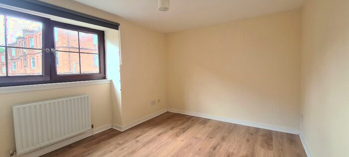 2 Bedroom Flat To Rent In Deanston Drive, Shawlands, Glasgow, G41