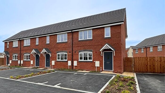 3 Bedroom Terraced House For Sale In Isleport Road, Highbridge, TA9