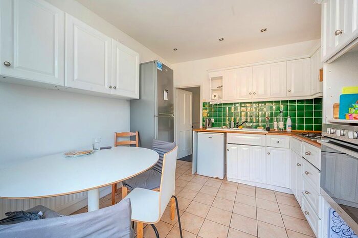 5 Bedroom Property To Rent In Balfern Grove, Chiswick, London, W4