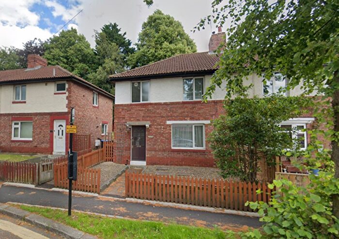 4 Bedroom Semi-Detached House For Sale In Whinney Hill, Durham City, Durham, DH1