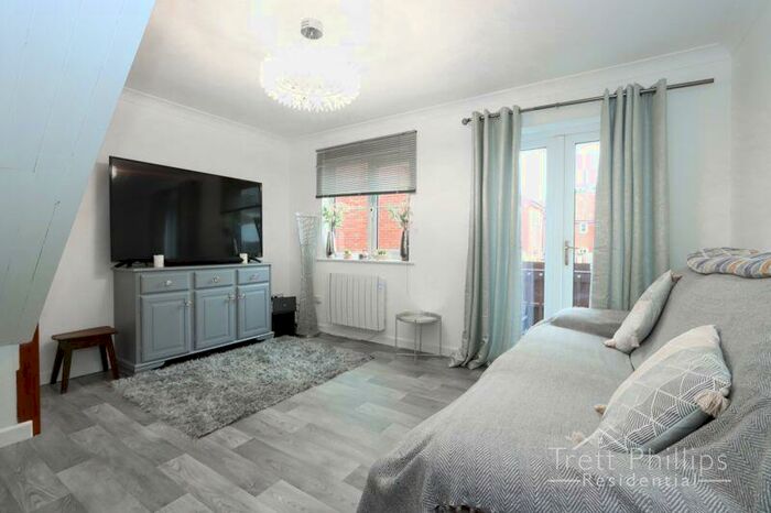 2 Bedroom Terraced House To Rent In Ollands Road, Reepham, NR10