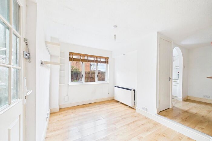 1 Bedroom End Of Terrace House For Sale In Cordelia Croft, Warfield, Berkshire, RG42