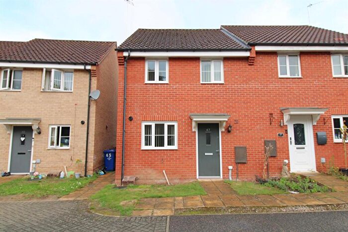 3 Bedroom Semi-Detached House To Rent In Mounts Pit Lane, Brandon, IP27