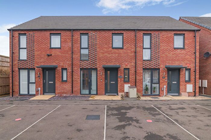 3 Bedroom Terraced House For Sale In Kings Wall Drive, Glan Llyn, Newport, Newport, NP19