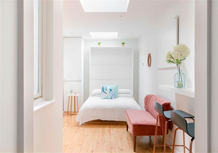 Studio To Rent In Campden Street, London, W8