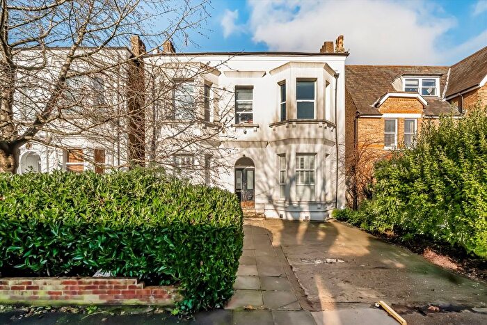 1 Bedroom Flat To Rent In Cavendish Road, West Hampstead, NW6