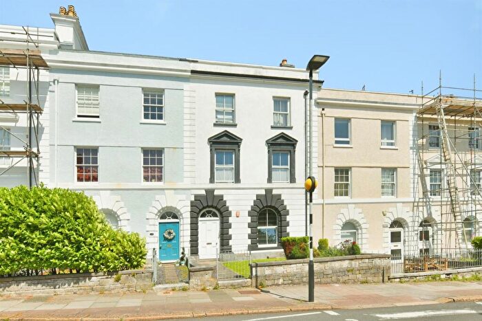 2 Bedroom Flat For Sale In Molesworth Road, Stoke, Plymouth, PL3