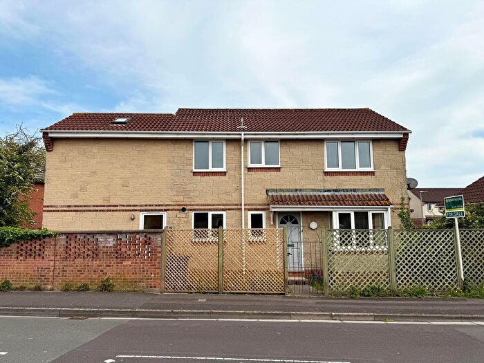 4 Bedroom Detached House For Sale In Pinter Close, Burnham-On-Sea, TA8