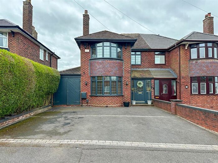 3 Bedroom Semi Detached House For Sale In Ash Way, Werrington, Stoke-on-Trent, ST2