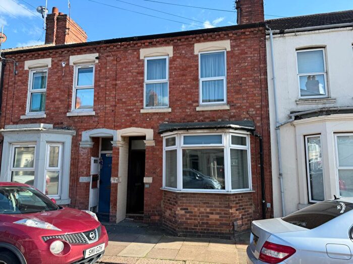 3 Bedroom Terraced House To Rent In Euston Road, Far Cotton, Northampton, NN4