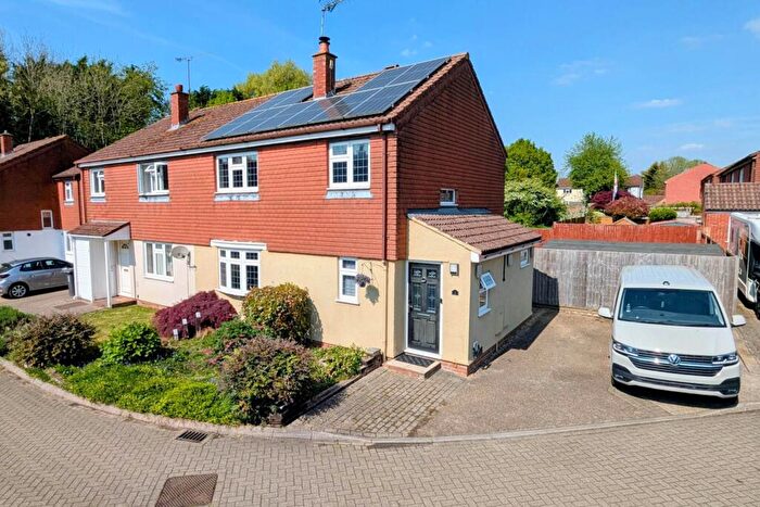 3 Bedroom Semi-Detached House For Sale In Lysander Close, BovingdoN, Hemel Hempstead, HP3