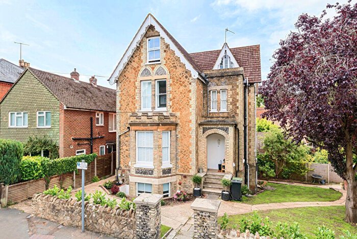 1 Bedroom Flat For Sale In Baillie Road, Guildford, GU1