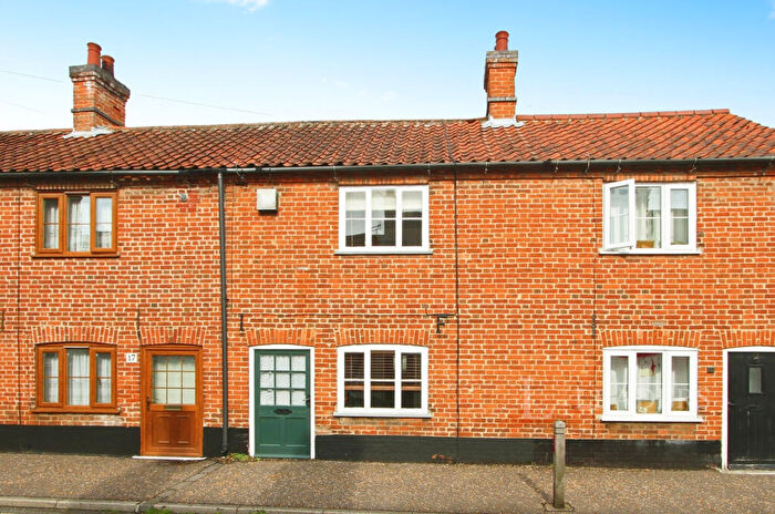 2 Bedroom Terraced House To Rent In Pople Street, Wymondham, NR18