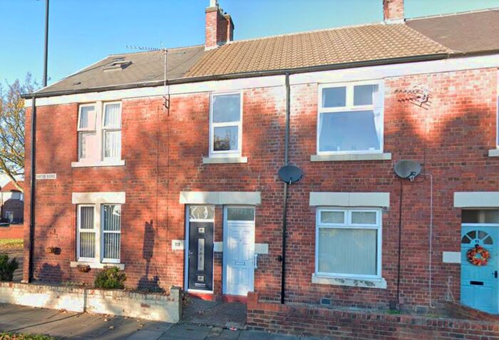 2 Bedroom Flat To Rent In Chirton Avenue, North Shields, NE29