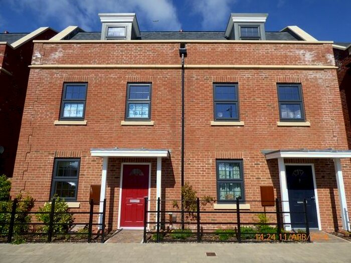 4 Bedroom Town House To Rent In Anchor Row, Exeter, EX2