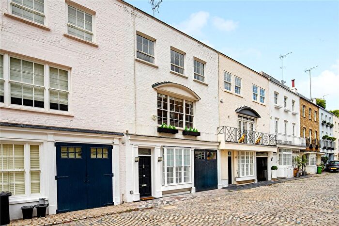 3 Bedroom Detached House To Rent In Eaton Mews South, London, SW1W