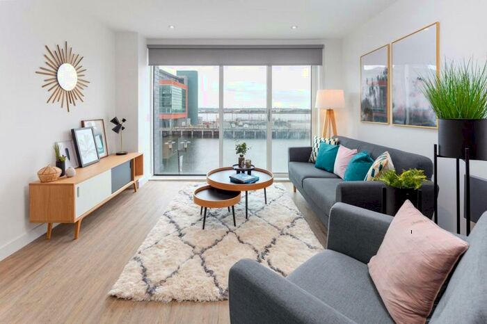 2 Bedroom Apartment To Rent In Plaza, William Jessop Way, Princes Dock, Liverpool, L3